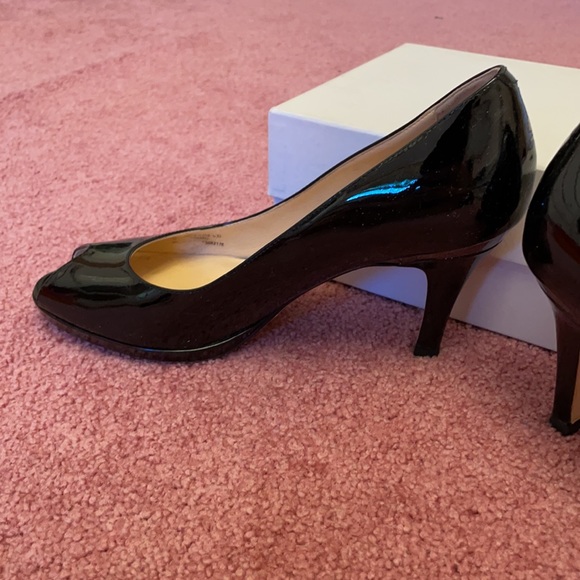 Cole Haan heel - Picture 2 of 6